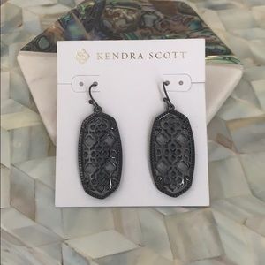 Kendra Scott Filigree Elle Earrings in Gunmental